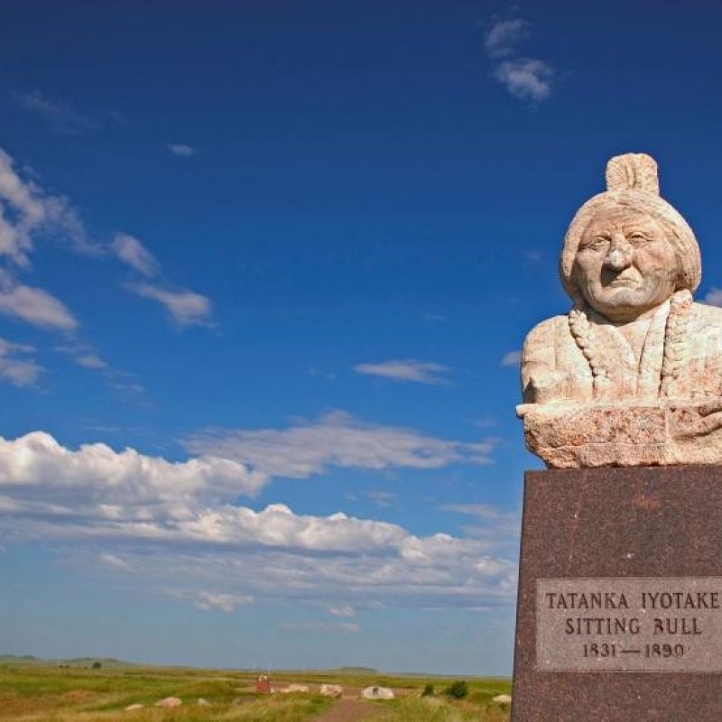 Sitting Bull & Sakakawea Monuments