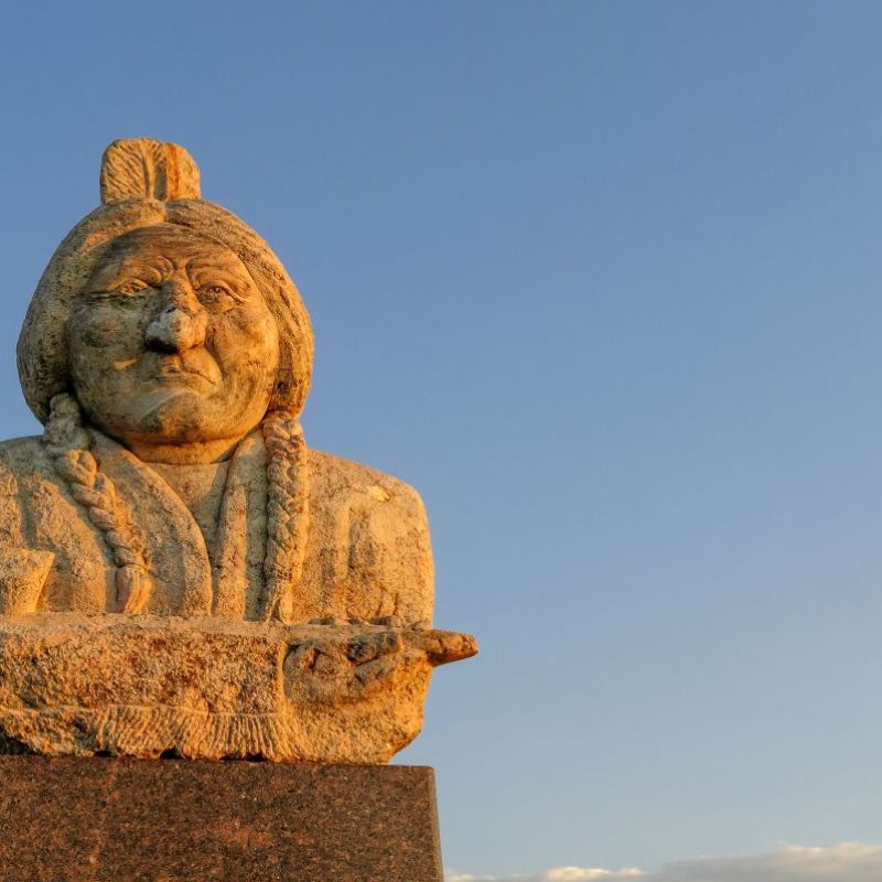 Sitting Bull & Sakakawea Monuments